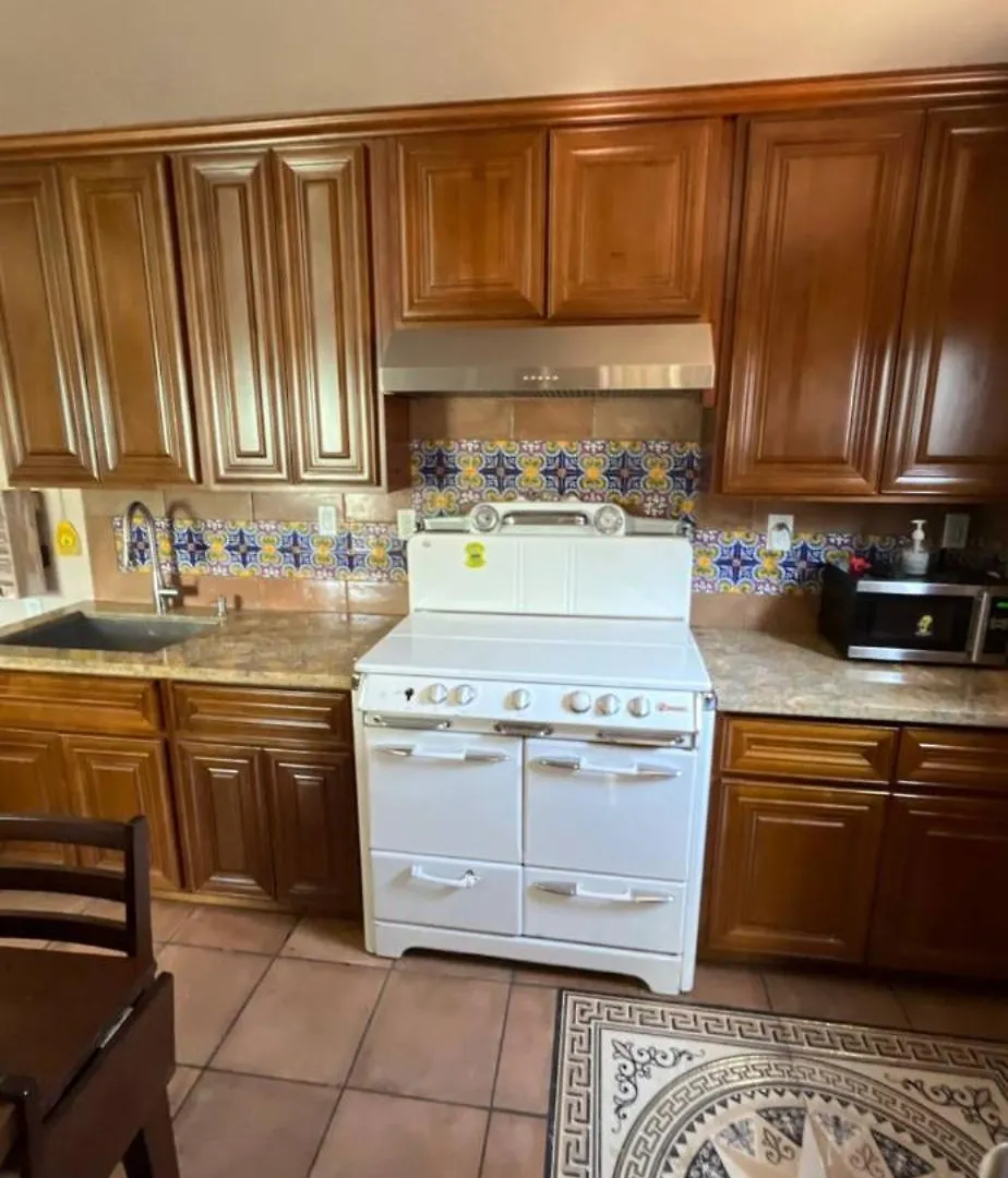 Charming Casita All Too Yourself Near Midtown Sacramento 0*,